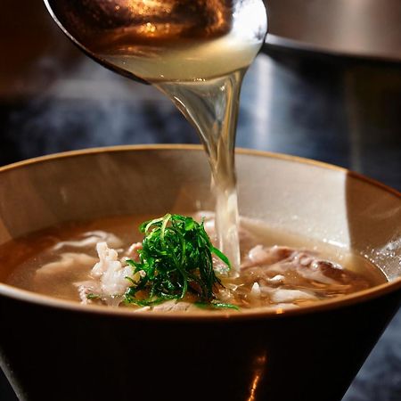 Omo7 Osaka By Hoshino Resorts 외부 사진 A bowl of soup being served