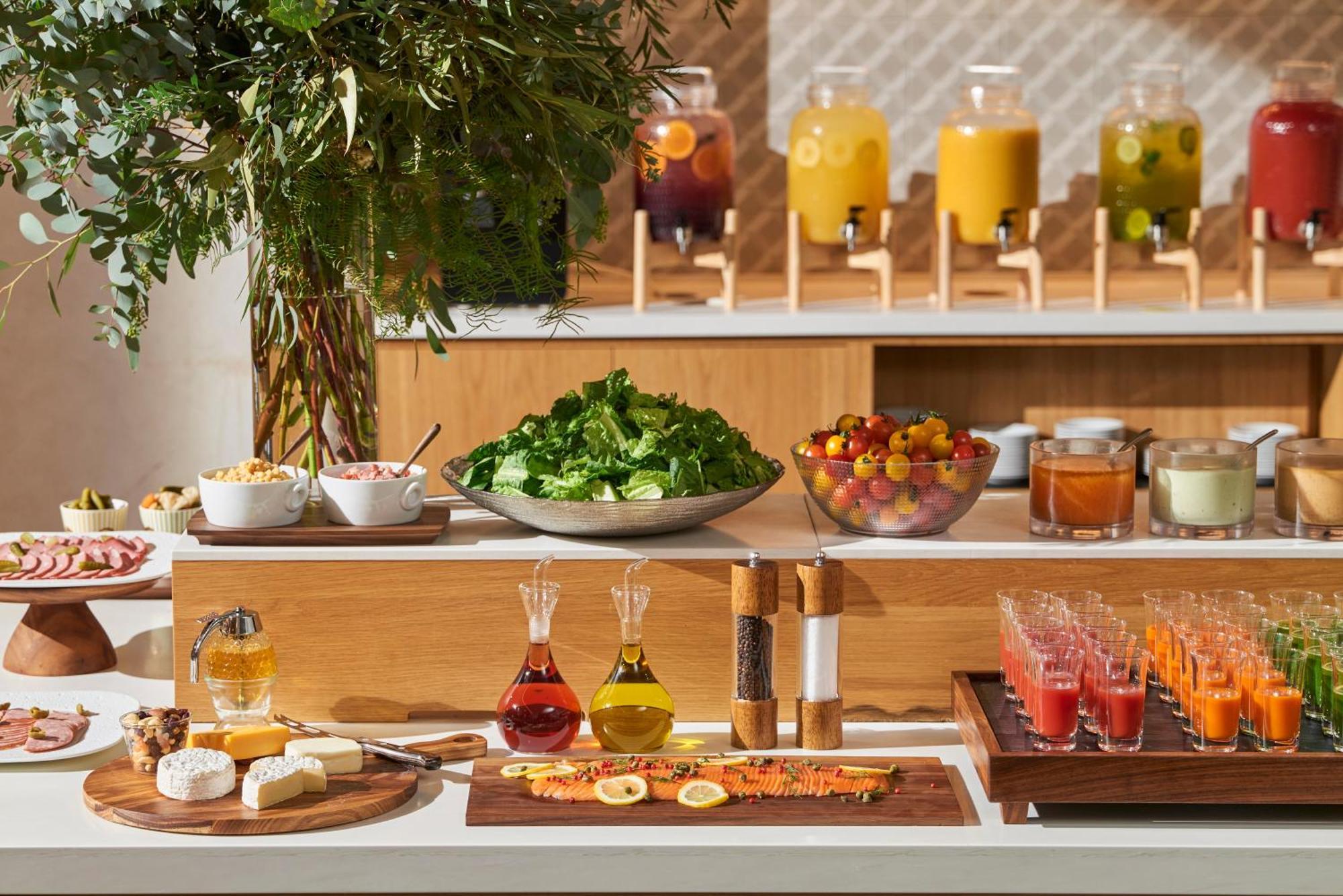 Omo7 Osaka By Hoshino Resorts 외부 사진 A salad bar